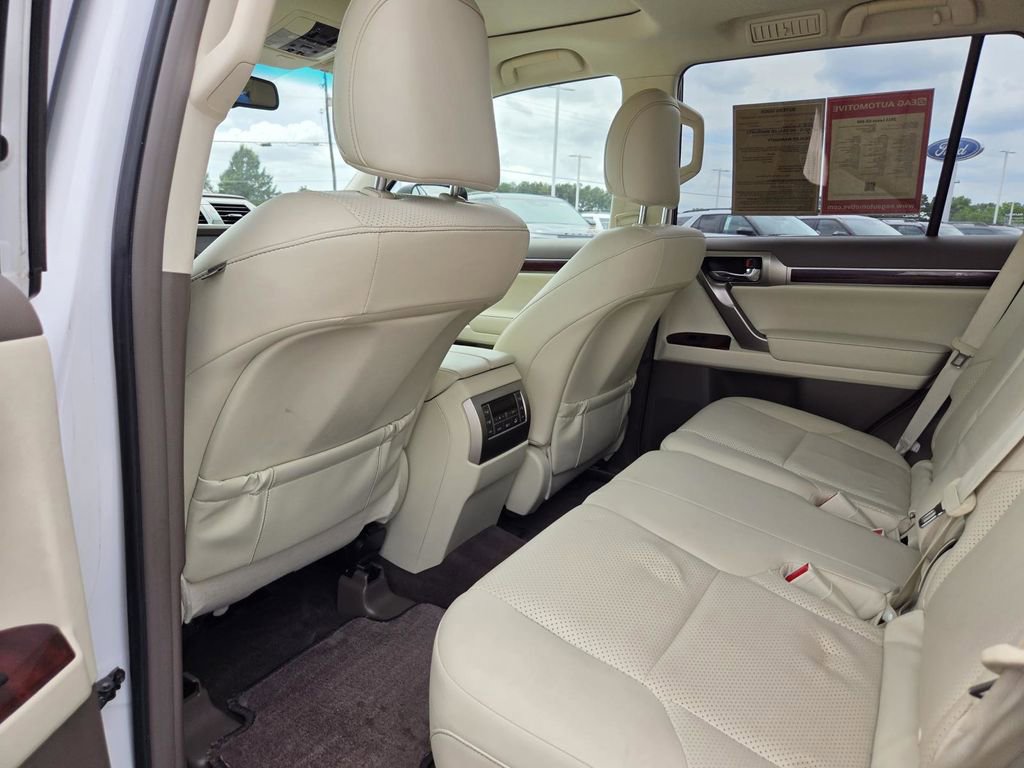 Used 2011 Lexus GX 460 w/ Comfort Plus Pkg AWD/4WD image 32