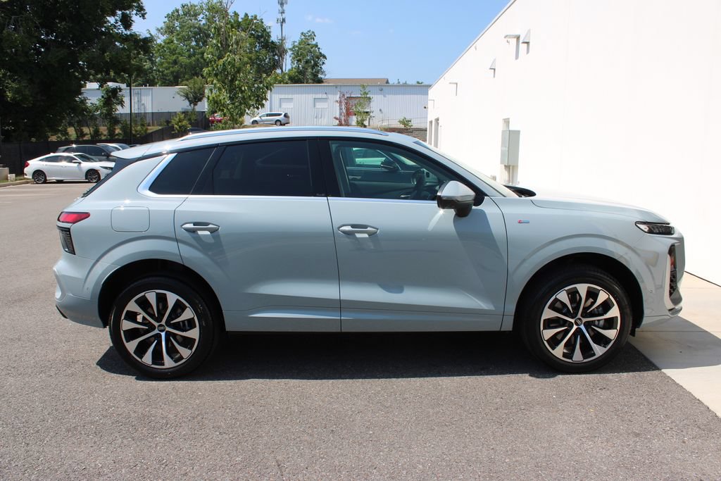 New 2026 Audi Q3 quattro 2.0T AWD/4WD image 31