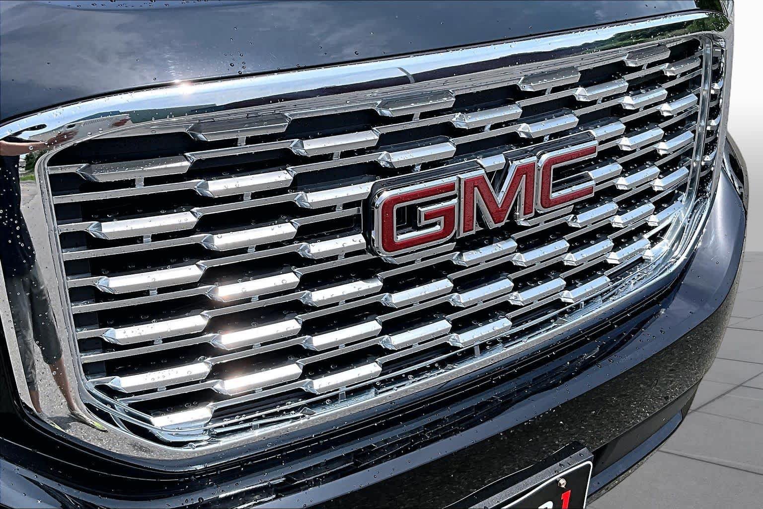 Used 2019 GMC Yukon Denali AWD/4WD image 32