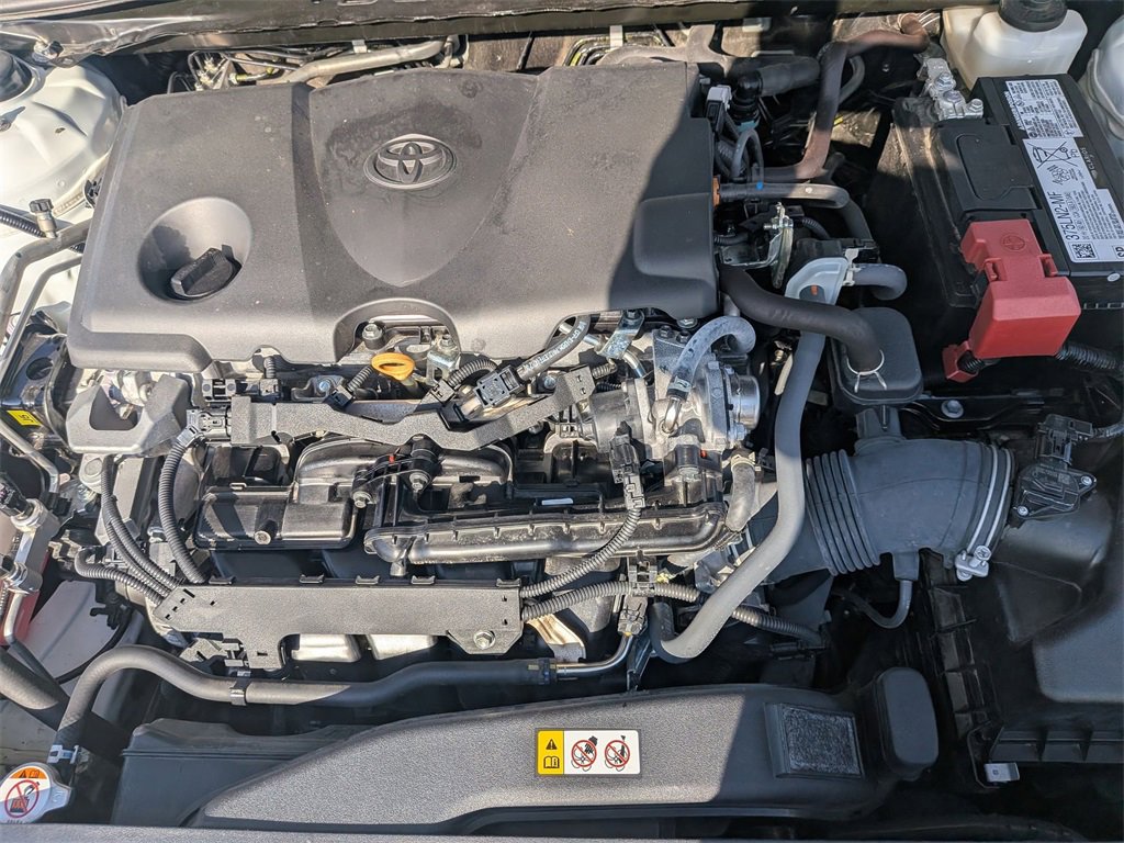 Used 2024 Toyota Camry SE image 36