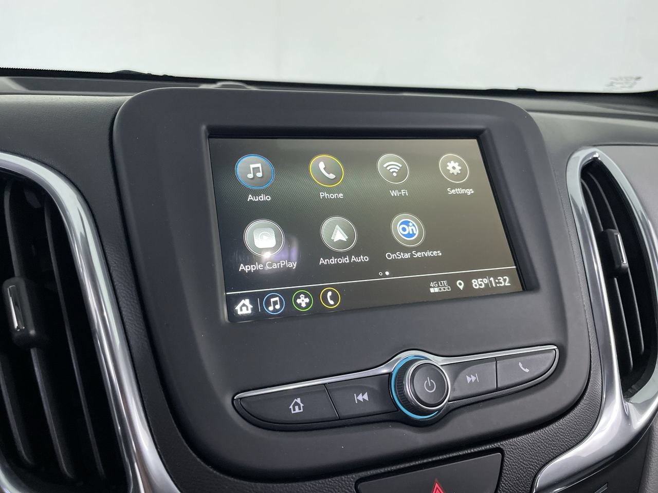 Used 2019 Chevrolet Equinox LT AWD/4WD image 14