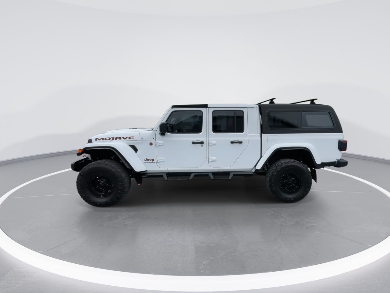 Used 2022 Jeep Gladiator Mojave w/ LED Lighting Group AWD/4WD image 10