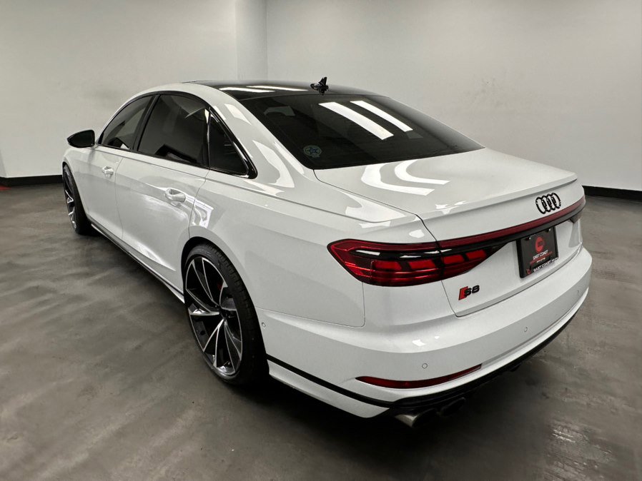 Used 2020 Audi S8 L w/ Full Leather Package image 4