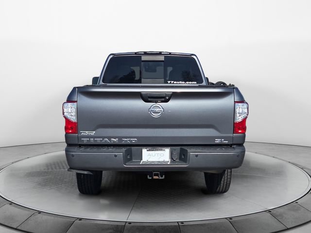Used 2018 Nissan Titan SL image 4