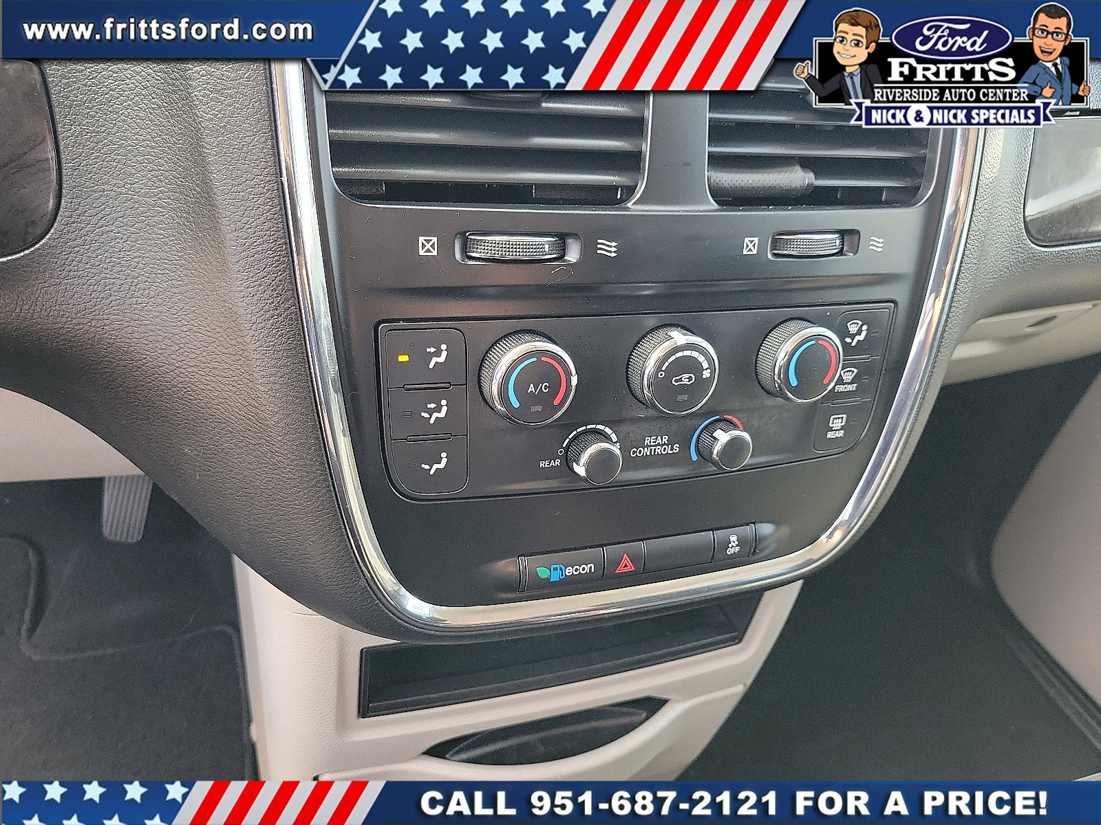 Used 2018 Dodge Grand Caravan SE w/ UConnect Hands-Free Group image 8