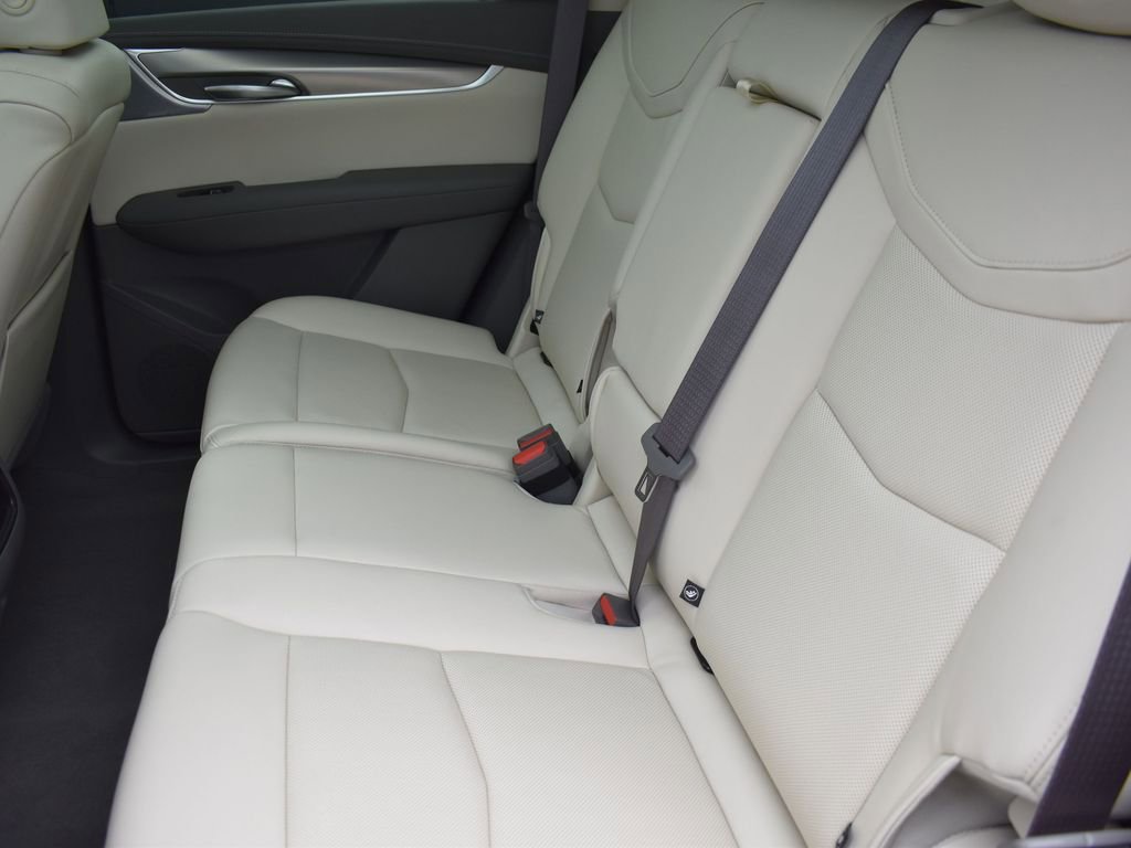 New 2026 Cadillac XT5 Premium Luxury w/ Driver Assist Package FWD image 29