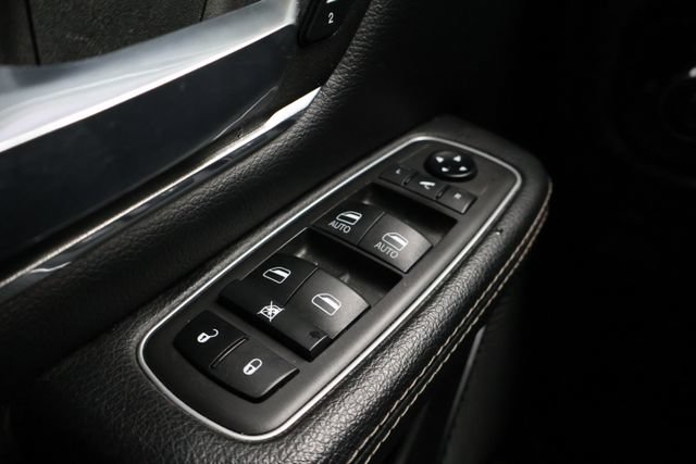 Used 2021 RAM 1500 Laramie AWD/4WD image 16