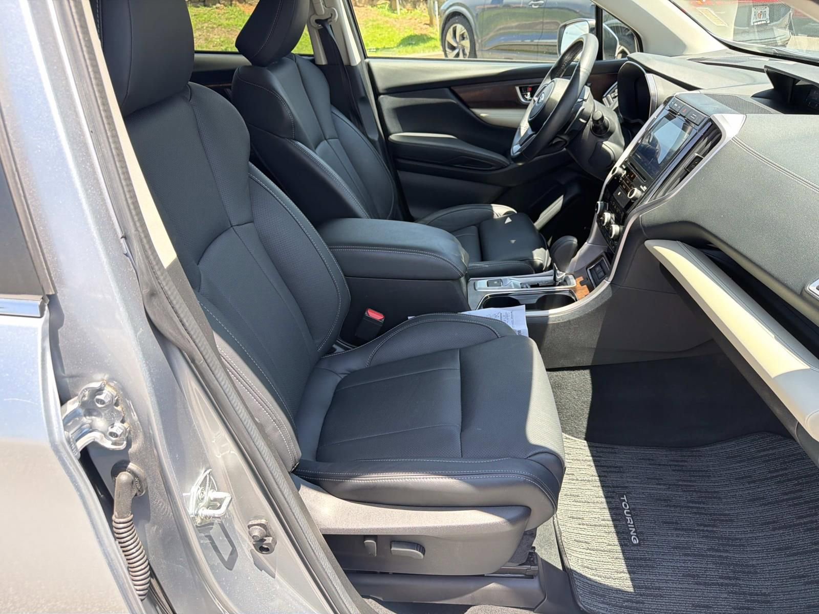 Certified 2022 Subaru Ascent Touring AWD/4WD image 13