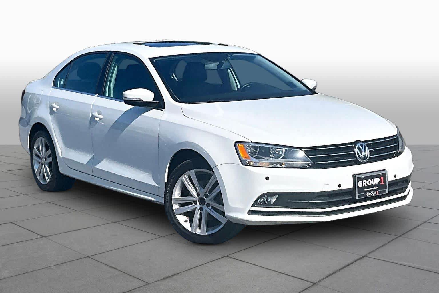 Used 2015 Volkswagen Jetta SEL FWD image 3