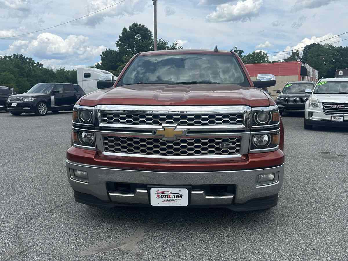 Used 2015 Chevrolet Silverado 1500 LTZ RWD image 3