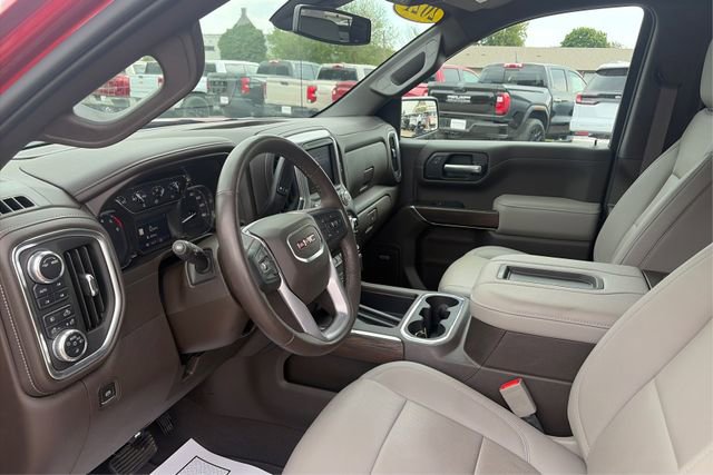 Used 2021 GMC Sierra 1500 SLT w/ SLT Premium Plus Package AWD/4WD image 9