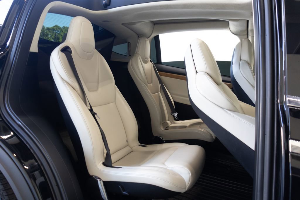 Used 2019 Tesla Model X Performance AWD/4WD image 24