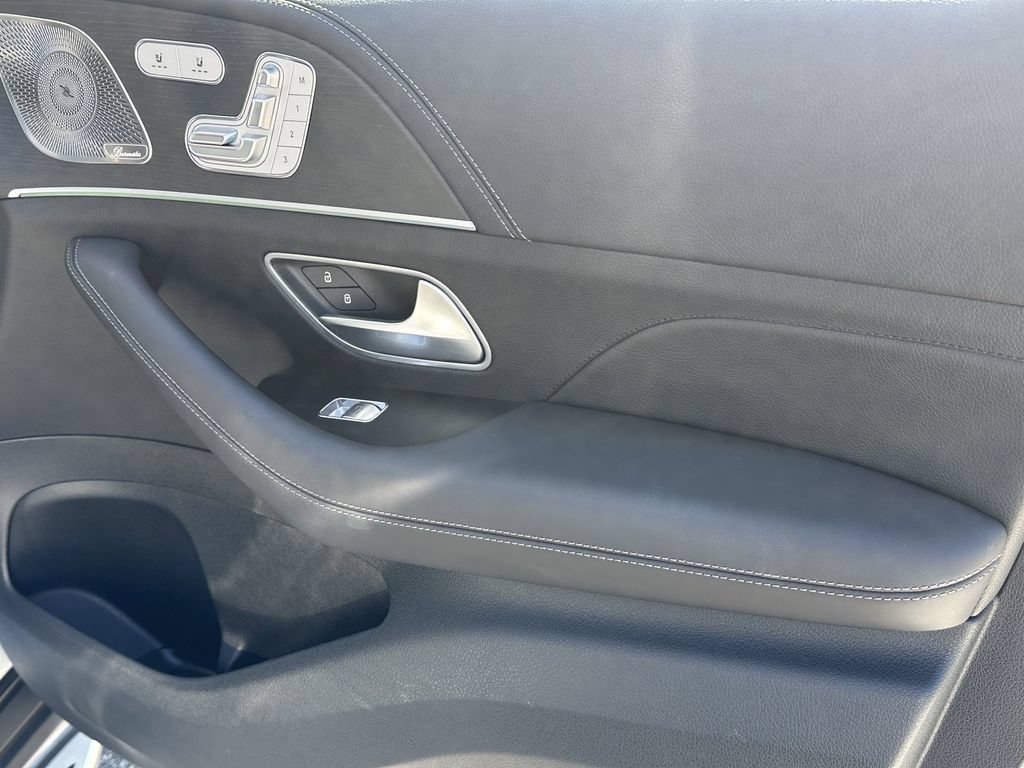 Certified 2023 Mercedes-Benz GLS 580 4MATIC image 16