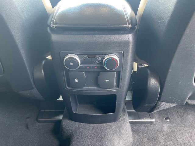 Used 2020 Ford Explorer XLT w/ Equipment Group 202A image 36
