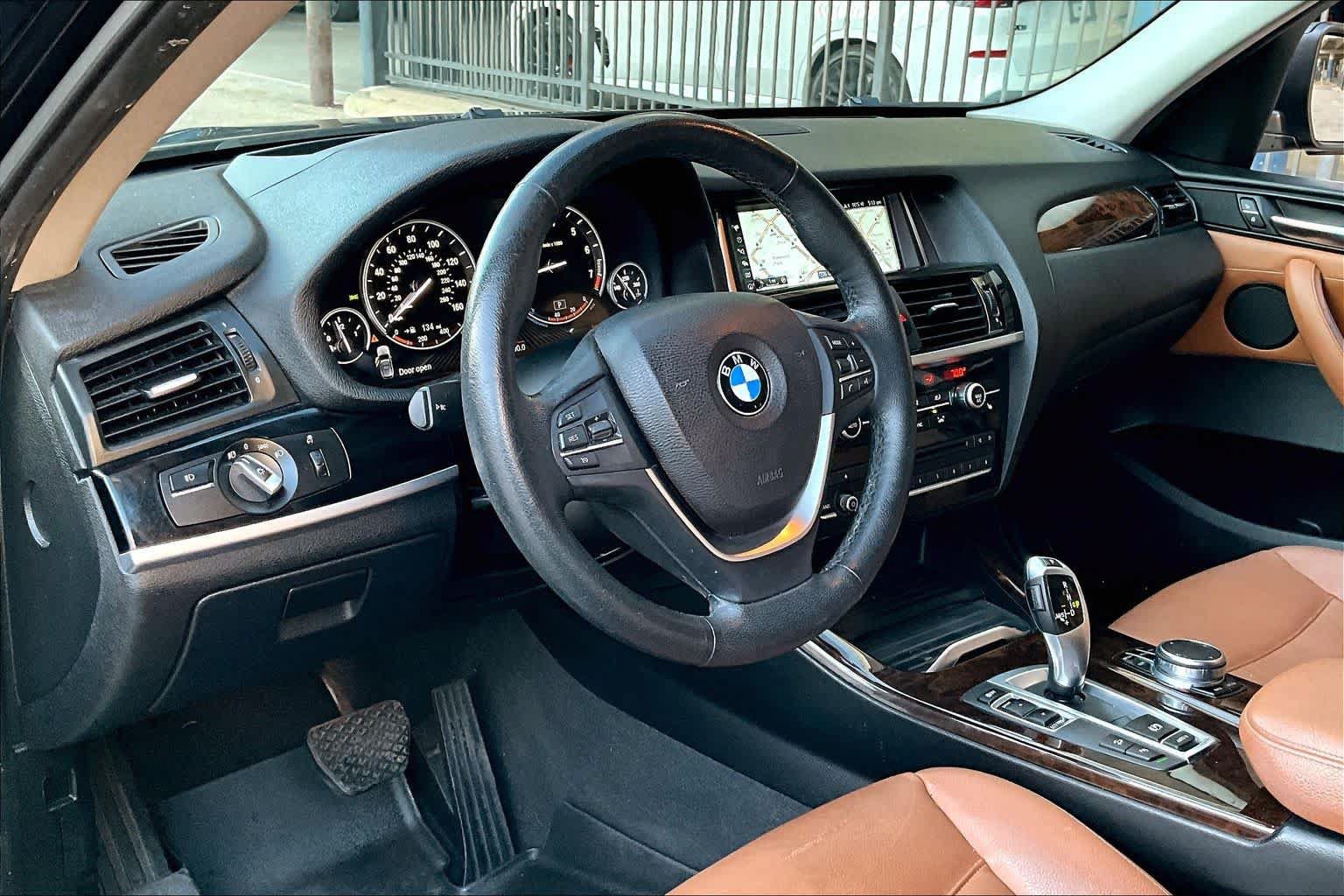 Used 2017 BMW X3 xDrive28i AWD/4WD image 17