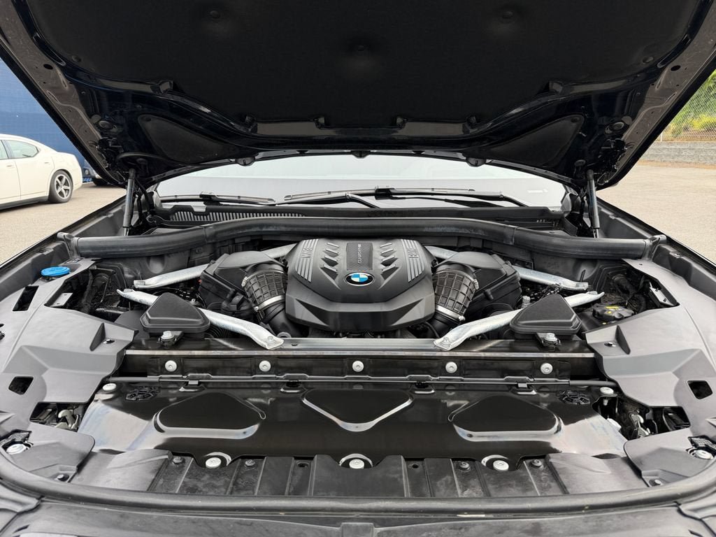 Used 2022 BMW X5 M50i w/ Executive Package AWD/4WD image 29
