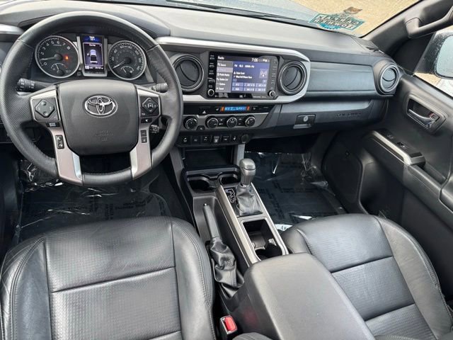 Certified 2022 Toyota Tacoma Limited AWD/4WD image 12