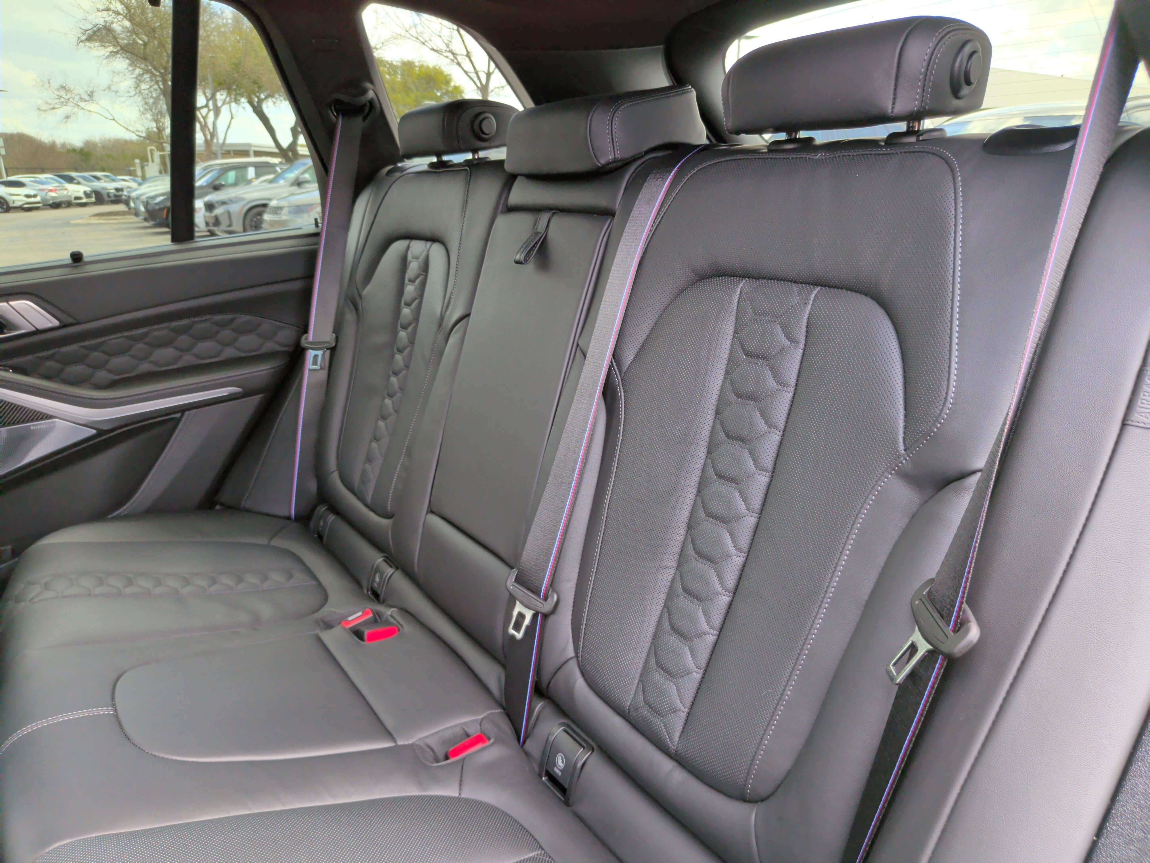 Used 2026 BMW X5 M Competition w/ Executive Package image 38