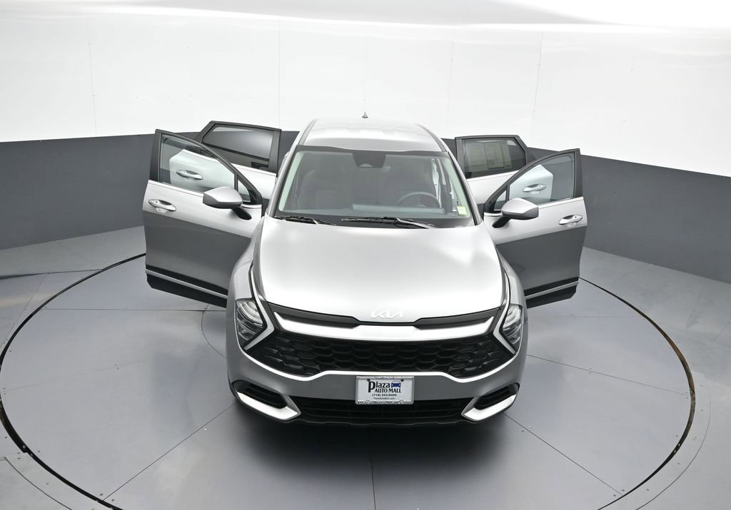Certified 2025 Kia Sportage LX FWD image 44