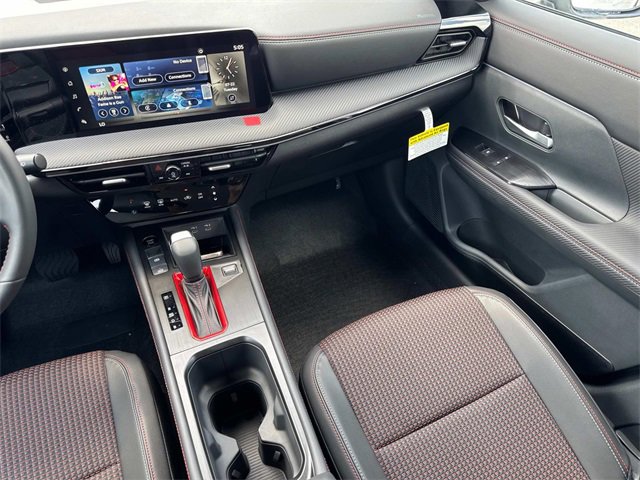 New 2025 Nissan Kicks SR image 17