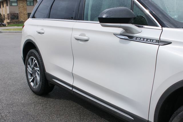 Used 2024 Lincoln Corsair Premiere image 48