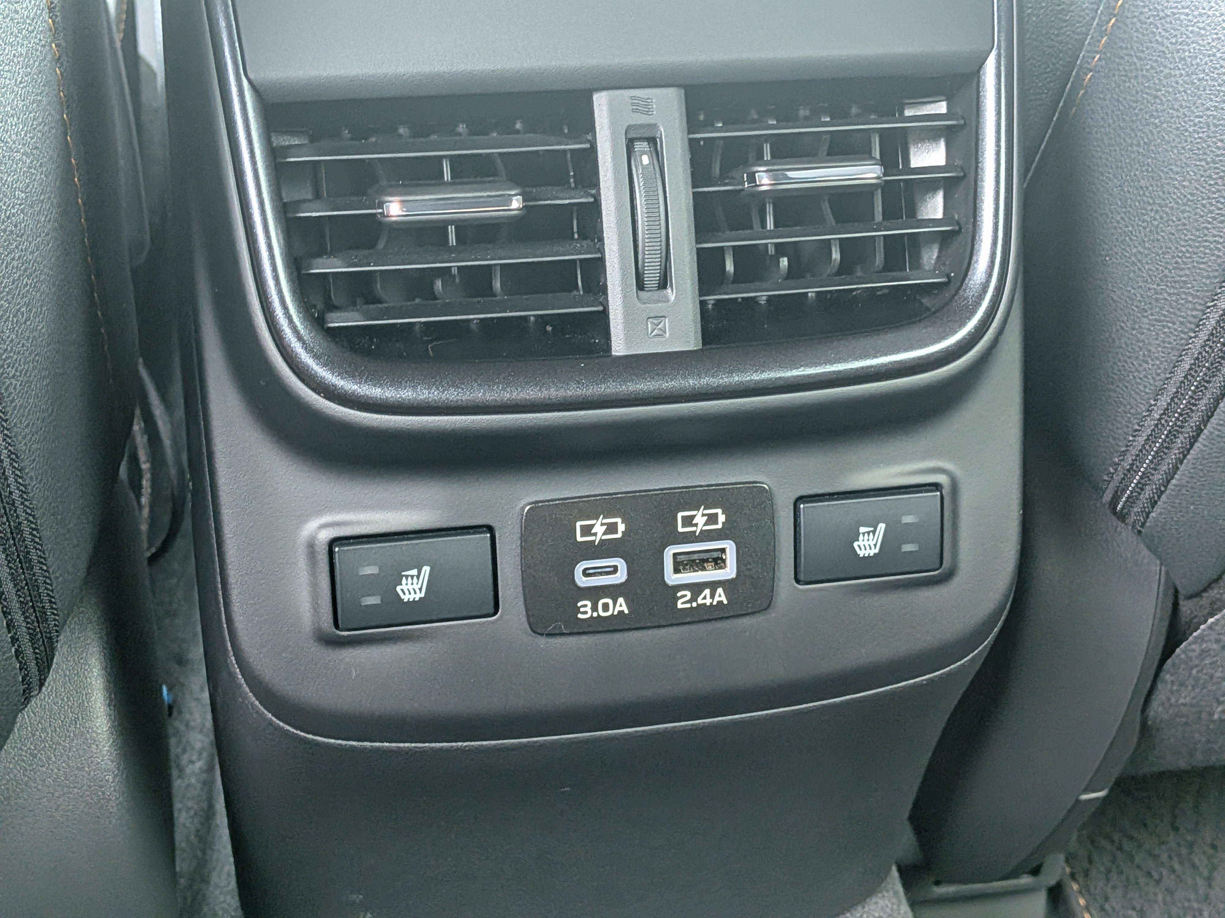 Used 2025 Subaru Outback Wilderness AWD/4WD image 14