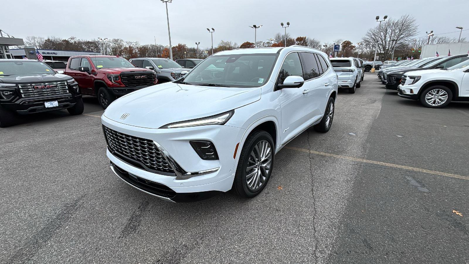 New 2026 Buick Enclave Avenir w/ Super Cruise Package image 3