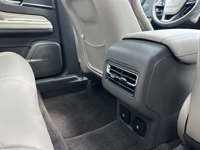 Certified 2024 Lincoln Corsair AWD w/ Equipment Group 101A image 40