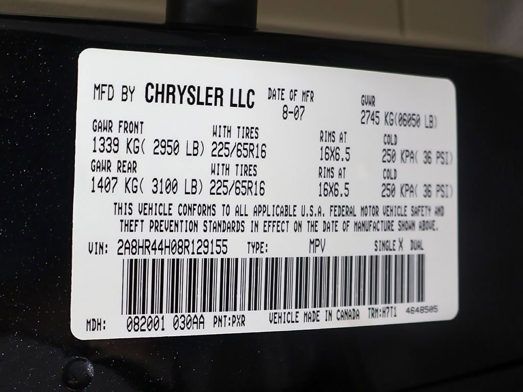 Used 2008 Chrysler Town & Country LX image 36