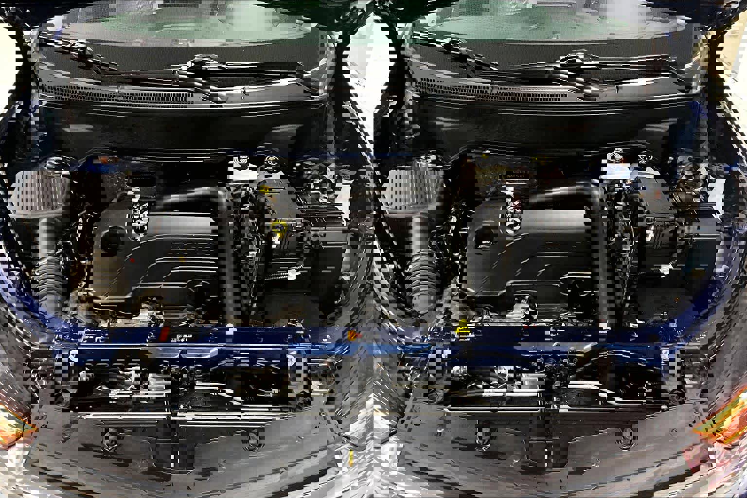 Used 2023 Chevrolet Equinox LS image 9