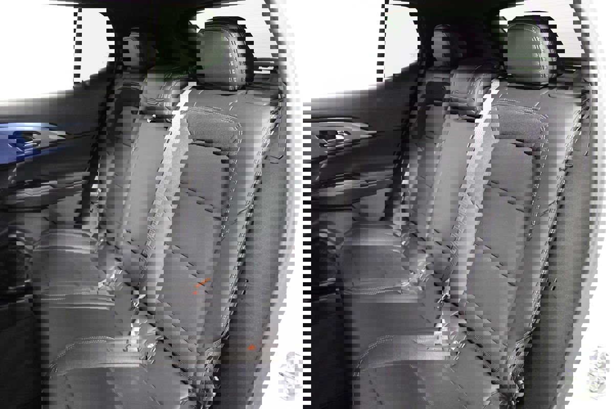 Used 2025 Chevrolet Equinox EV LT w/ Convenience Package image 24