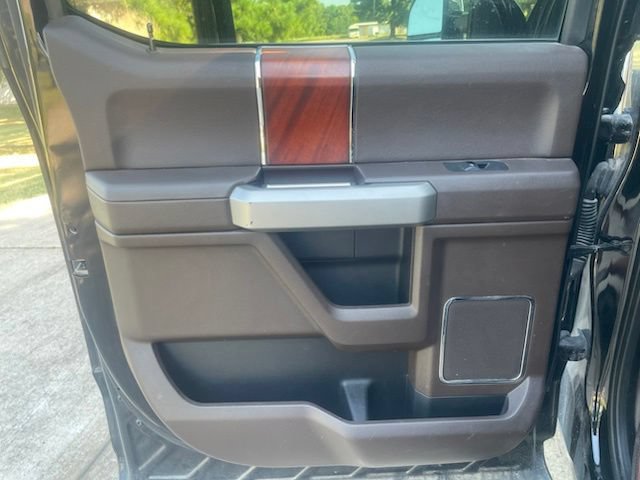 Used 2020 Ford F150 King Ranch w/ Equipment Group 601A Luxury AWD/4WD image 31