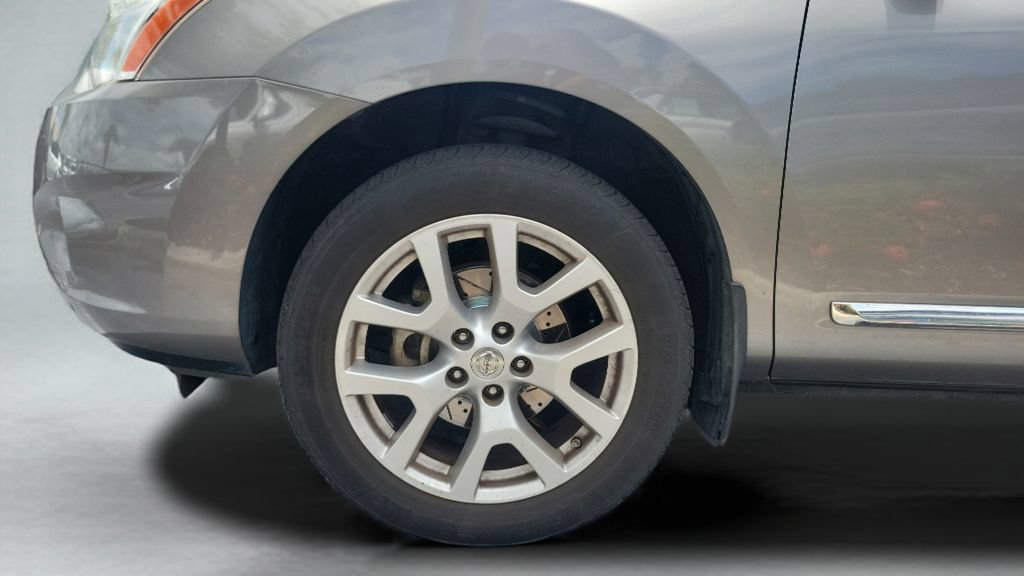 Used 2012 Nissan Rogue SL FWD image 26