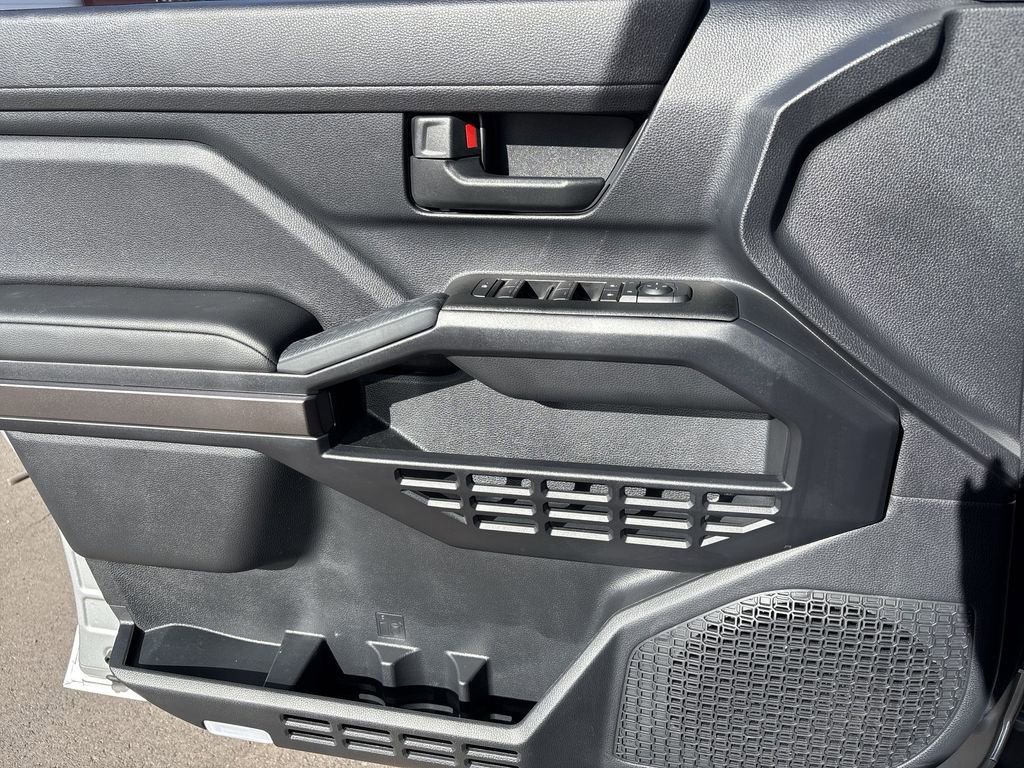 Used 2025 Toyota 4Runner SR5 image 22