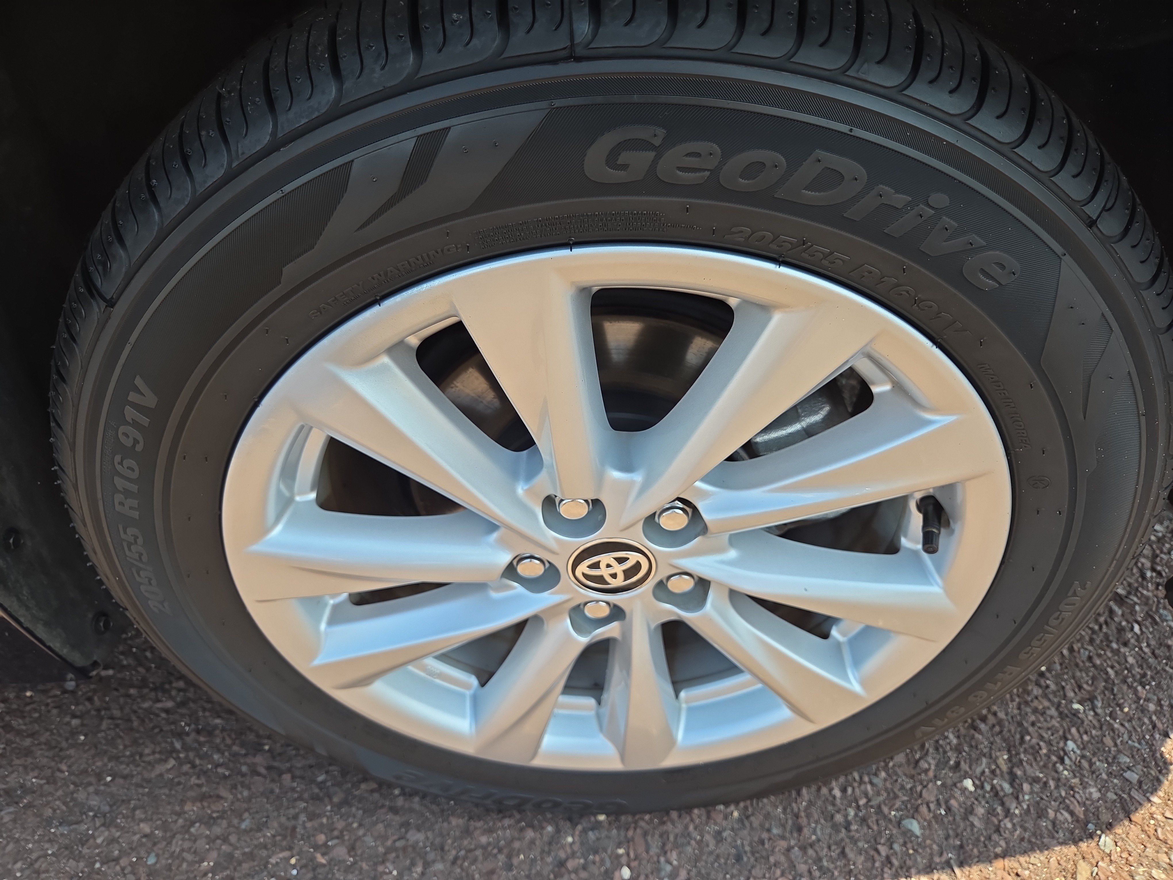 Certified 2026 Toyota Corolla LE w/ LE Premium Package FWD image 11