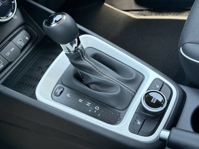 New 2026 Hyundai Venue SEL FWD image 22
