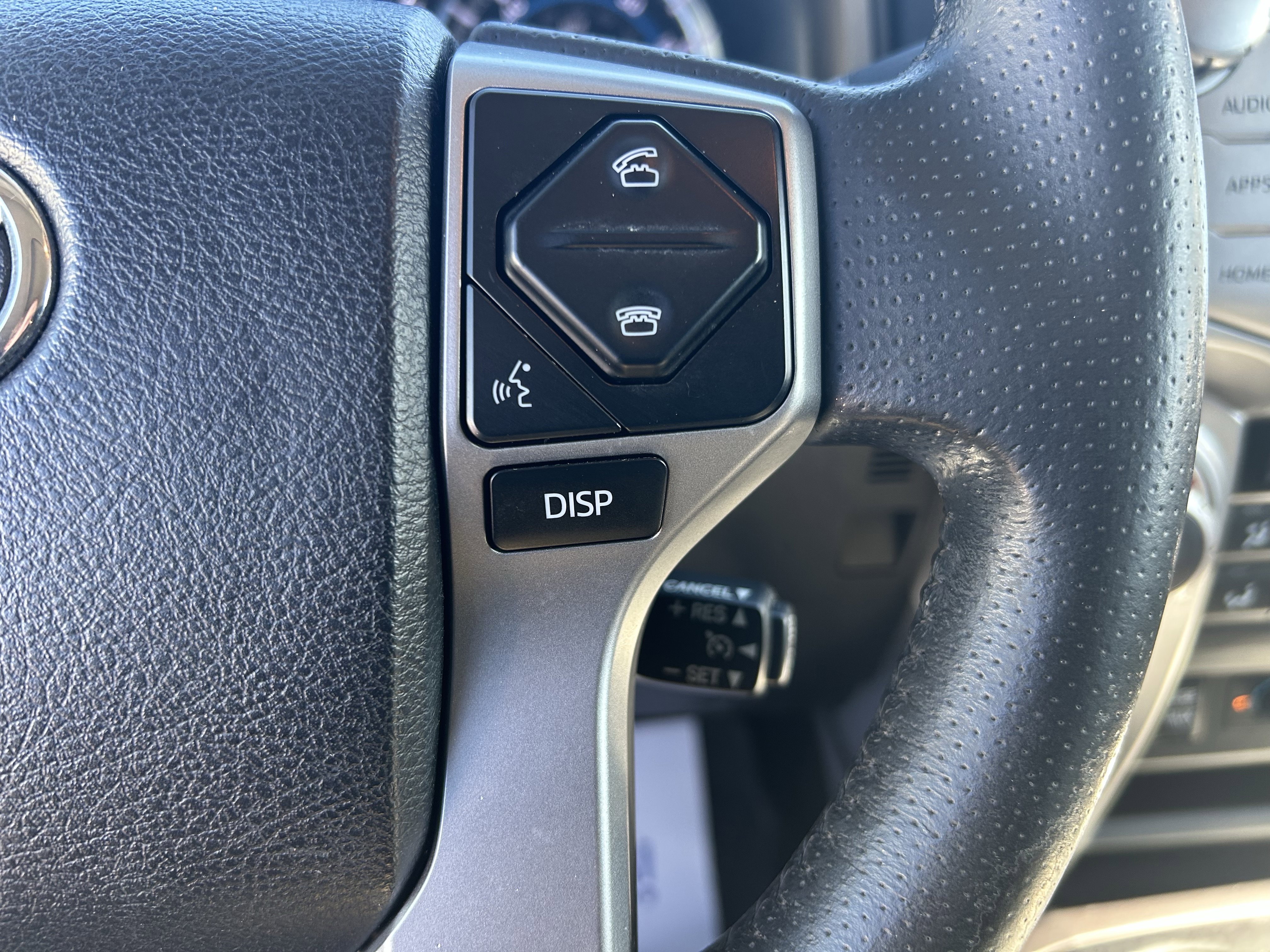 Certified 2018 Toyota 4Runner Limited AWD/4WD image 24