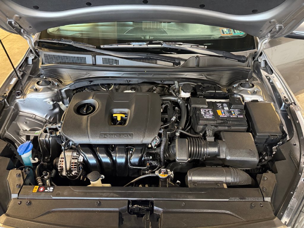 Certified 2024 Kia Forte LXS w/ LXS Technology Package FWD image 27