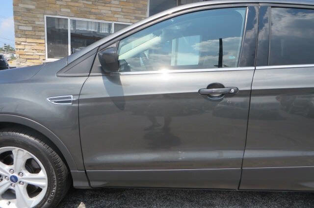 Used 2014 Ford Escape SE image 28