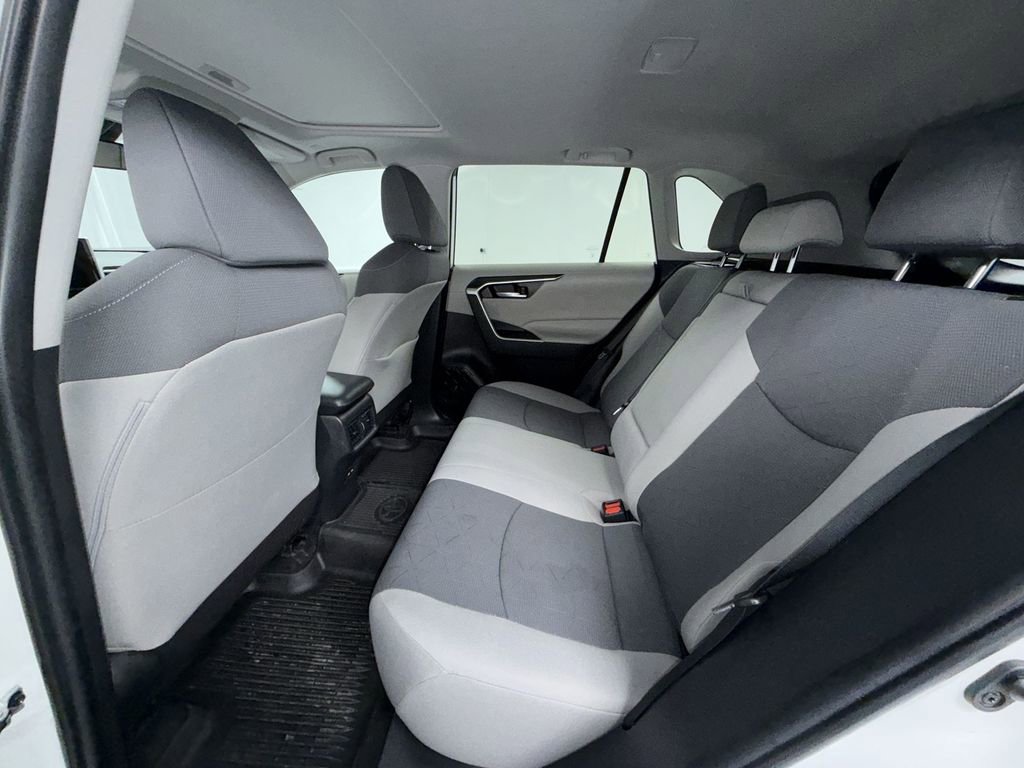 Certified 2023 Toyota RAV4 XLE w/ Convenience Package AWD/4WD image 18