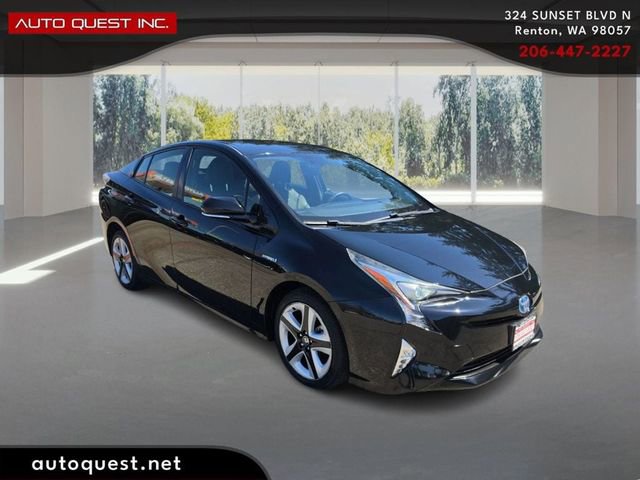 Used 2016 Toyota Prius Three Touring FWD image 3