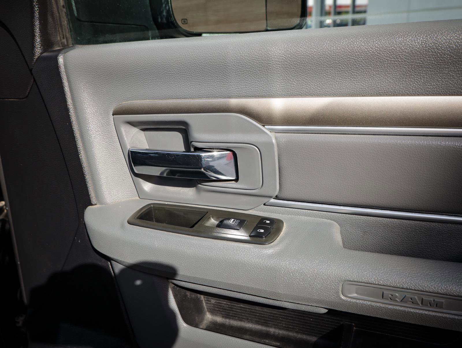 Used 2014 RAM 2500 Big Horn image 24