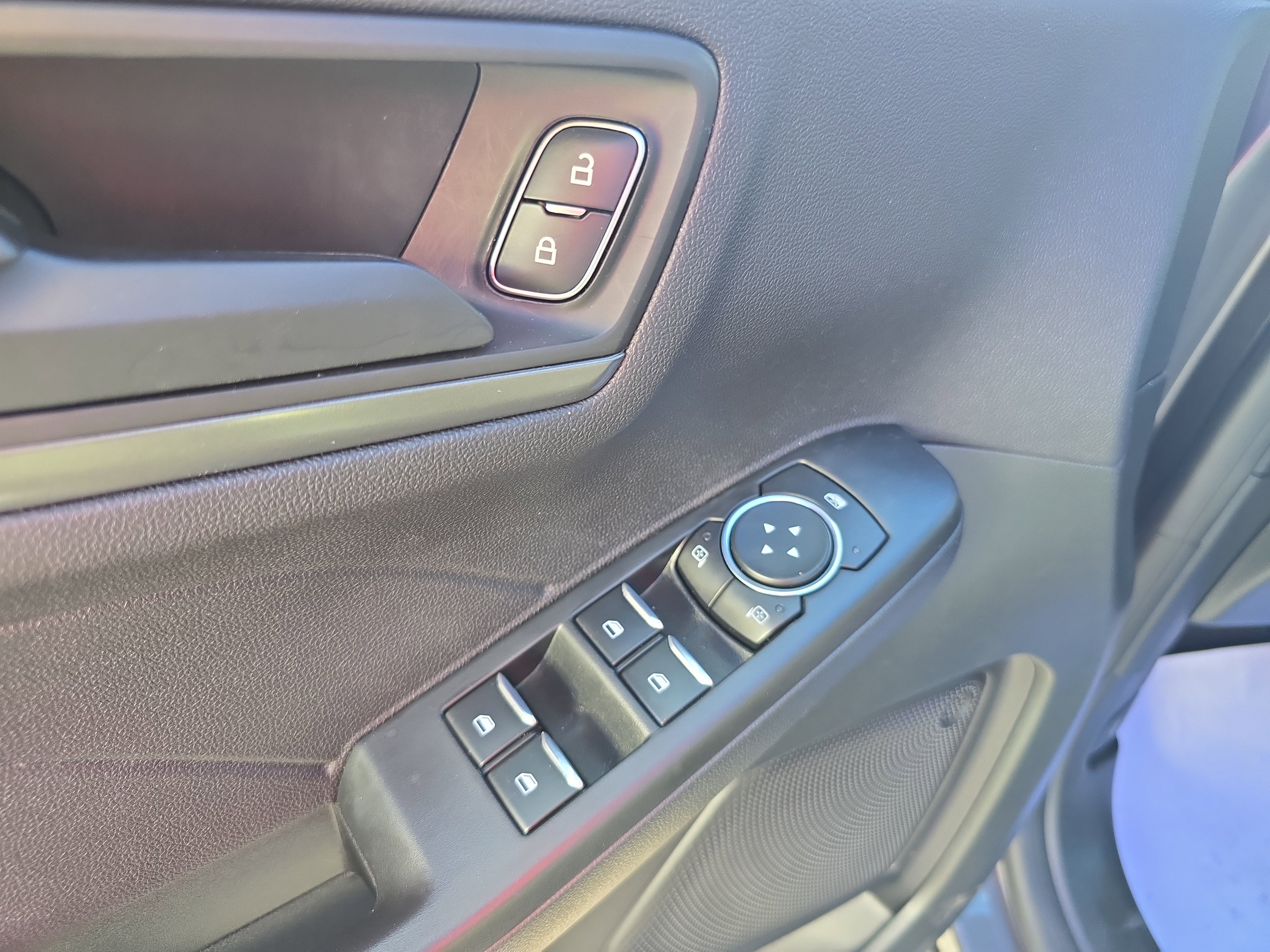 Used 2023 Ford Escape Active w/ Tech Pack #1 image 17