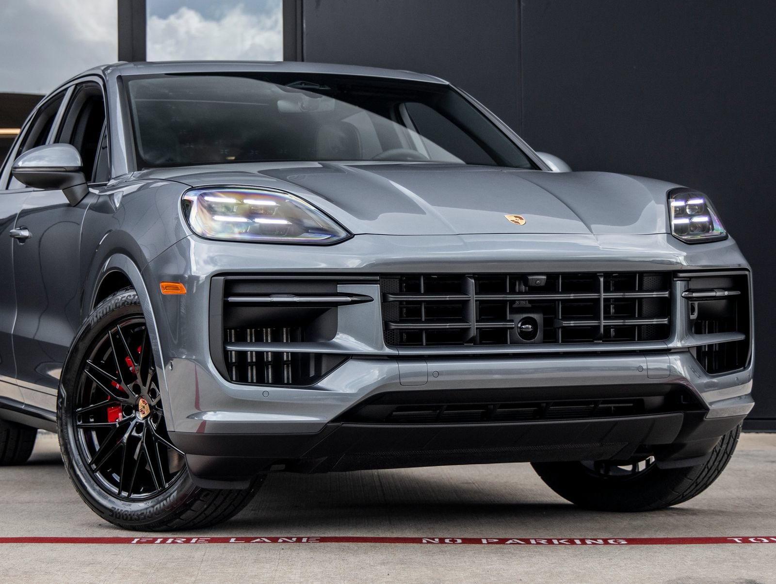 New 2026 Porsche Cayenne S AWD/4WD image 9