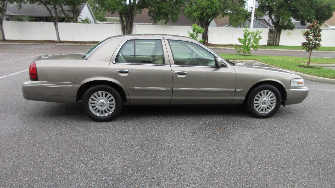 Used 2006 Mercury Grand Marquis LS RWD image 6