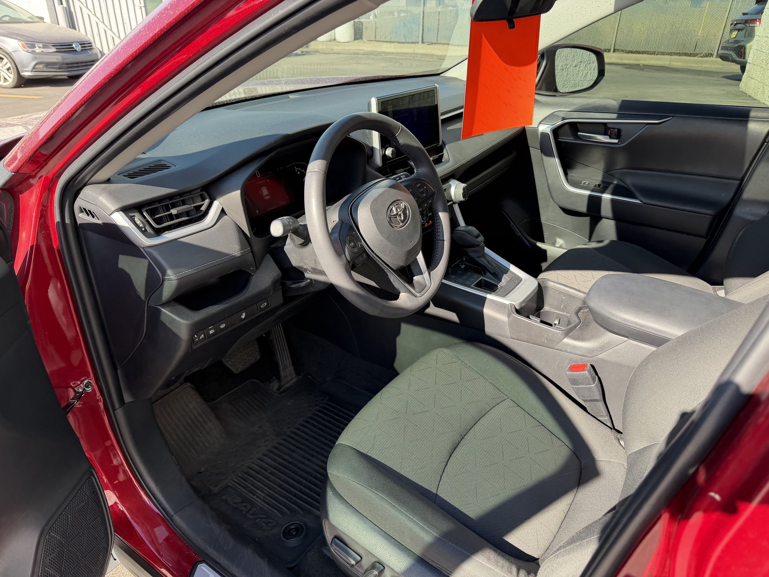 Used 2023 Toyota RAV4 XLE w/ Convenience Package AWD/4WD image 9