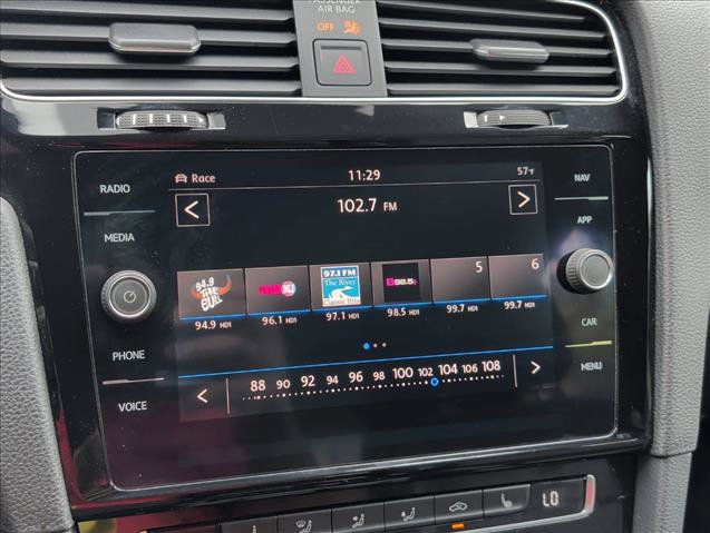 Used 2019 Volkswagen Golf R 4-Door image 13