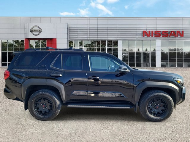 Used 2025 Toyota 4Runner TRD Off-Road Premium image 3