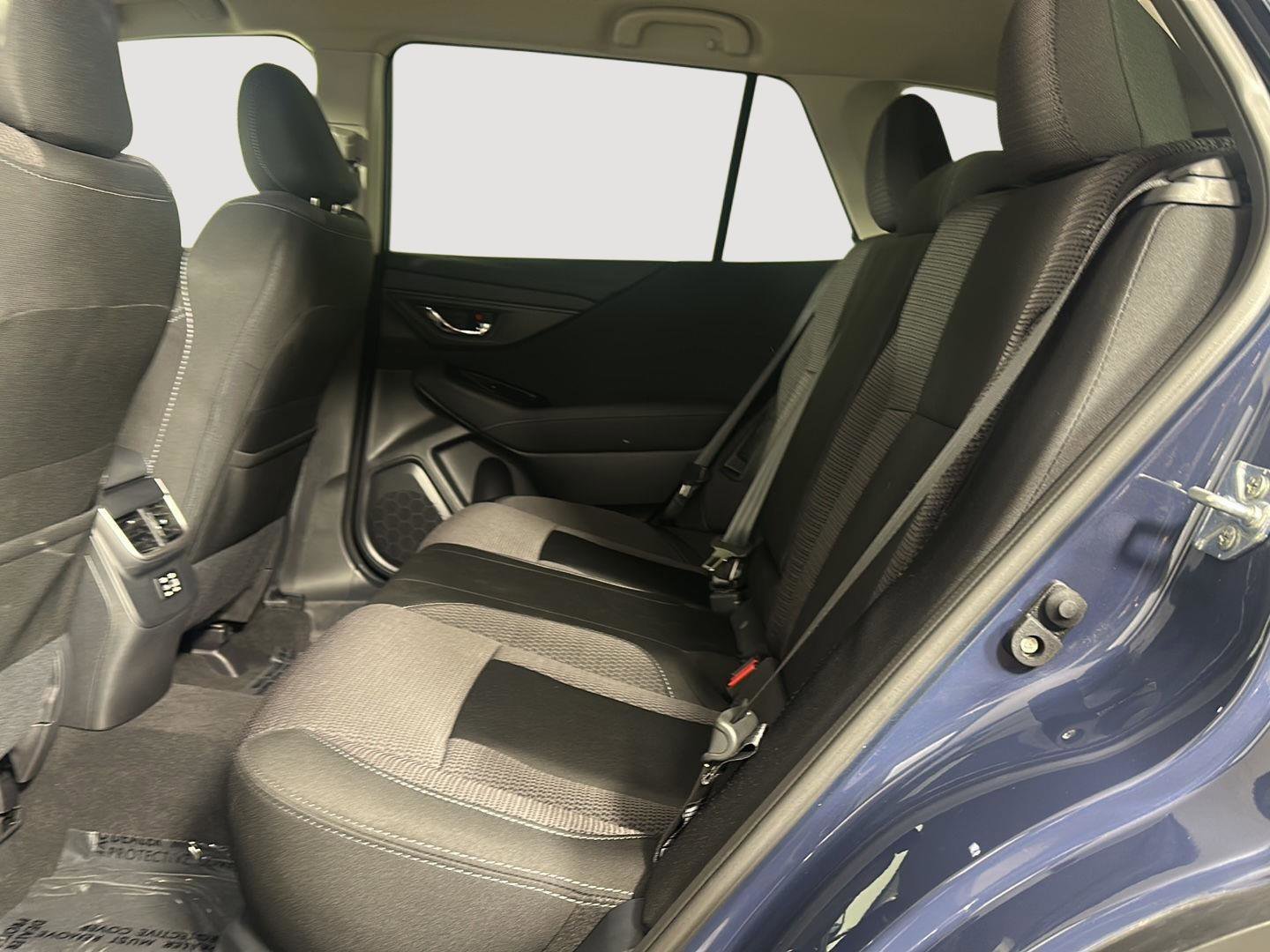 Certified 2025 Subaru Outback Premium w/ Popular Package #1A image 17