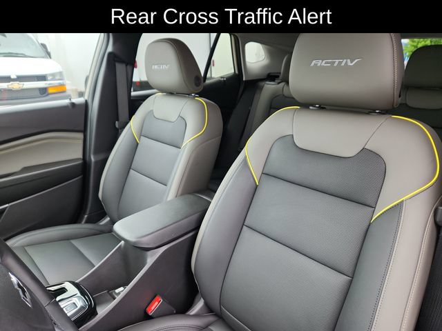 Used 2026 Chevrolet Trax ACTIV w/ Sunroof Package FWD image 22